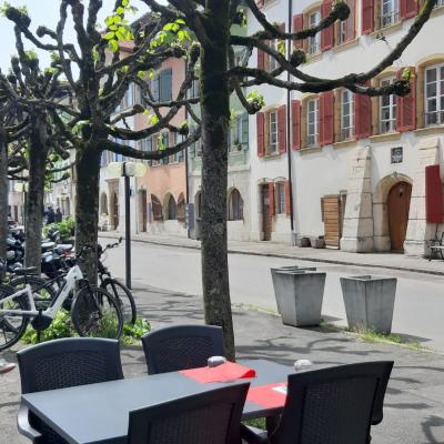 Mittagessen In Le Landeron 12