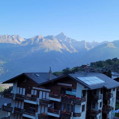 Wallis Tour6